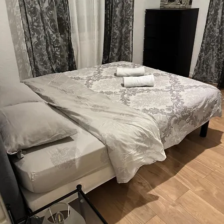 Apartment Bes,, Chaleureux Et Confortable Avec Entree Independante Wittenheim